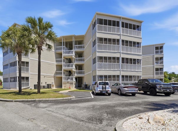 4350 Intercoastal Dr., Little River, SC 29566