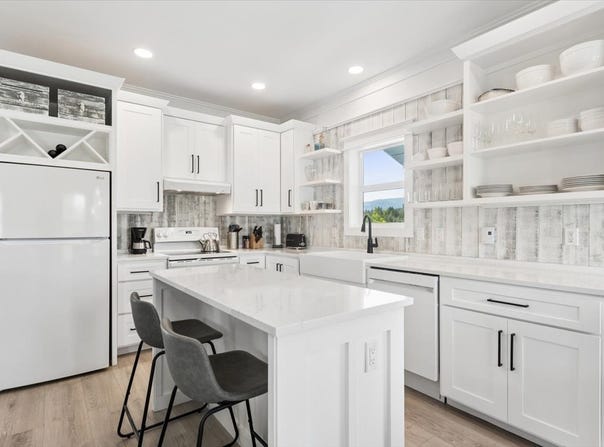 270 Eagles Nest Drive, Rexford, MT 59930
