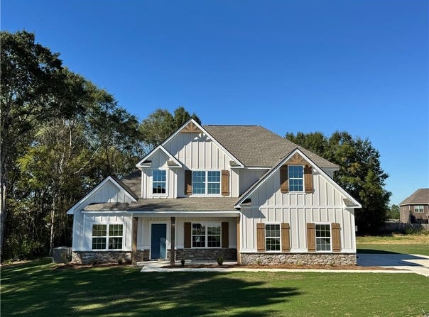 12 FRANKLIN Grove, FT MITCHELL, AL 36856