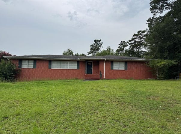574 E Davis Street, Elba, AL 36323