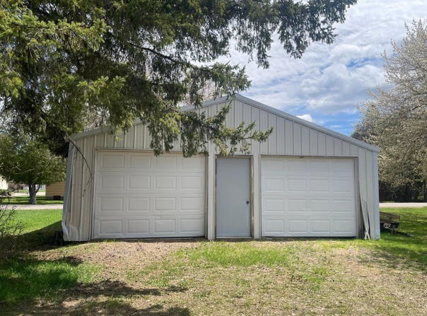 200 9TH AVE S, Park Falls, WI 54552