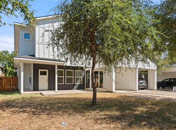 1121 Walton Ln, Austin, TX 78721
