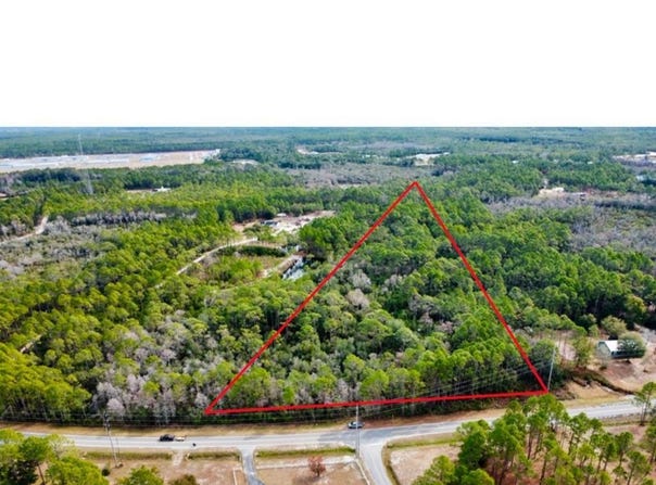 1546 Hwy 67, Carrabelle, FL 32322