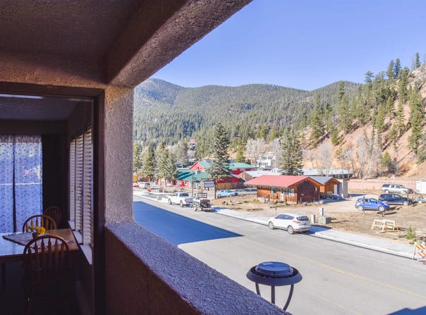 201 Main St W, Red River, NM 87558