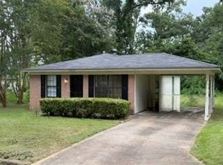 2234 Gum St., GRENADA, MS 38901