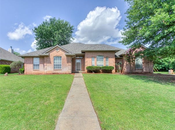 4201 Ranch Drive, Edmond, OK 73013
