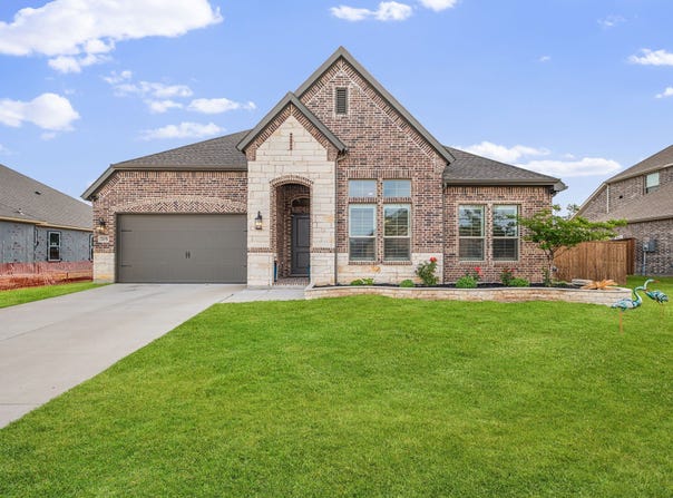 705 Allison Drive, Van Alstyne, TX 75495