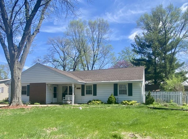 7601 Adams Street, Darien, IL 60561