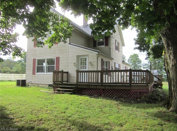 928 Eastern Road, Doylestown, OH 44230