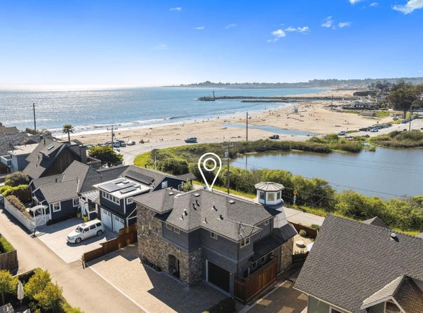 2974 E Cliff DR, Santa Cruz, CA 95062