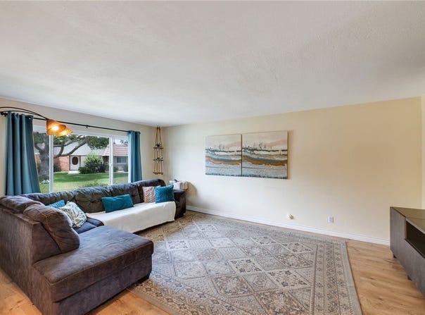 4792 Larwin Avenue, Cypress, CA 90630