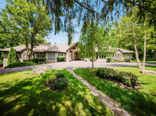 1750 Wingate Drive, Delaware, OH 43015