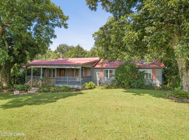 5709 Grove Road, Bascom, FL 32423