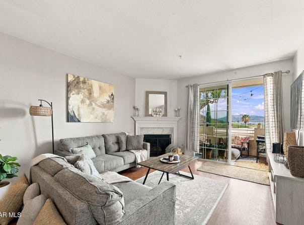 2913 Antonio Drive, Camarillo, CA 93010