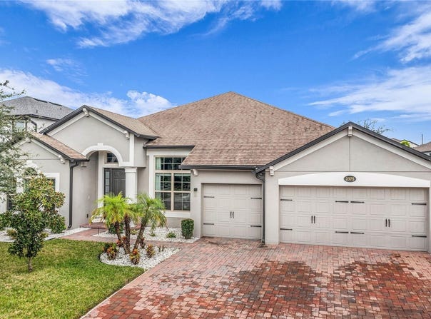 2375 PANORAMIC Circle, APOPKA, FL 32703