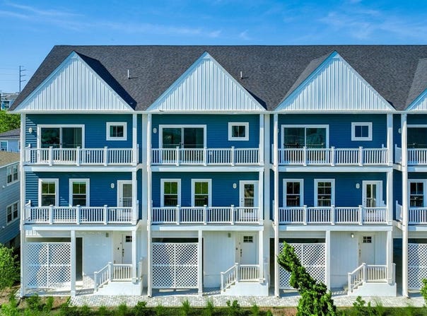 106 75TH ST #3, OCEAN CITY, MD 21842