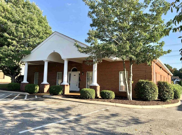 50 Volunteer Boulevard, Jackson, TN 38305