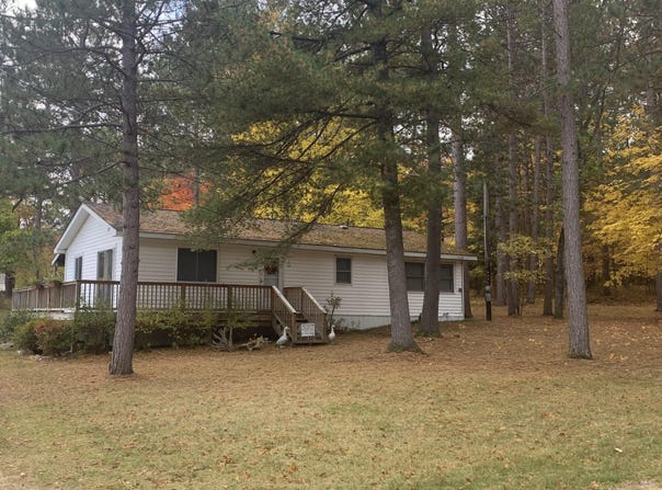 409 Hill Street, Mio, MI 48647