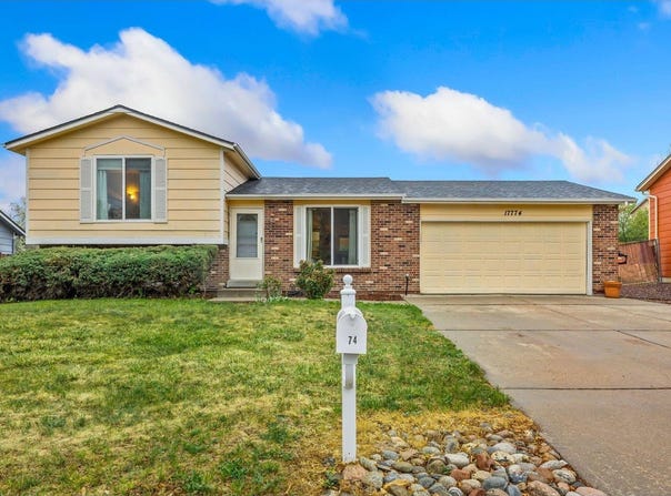 17774 E Arizona Pl, Aurora, CO 80017