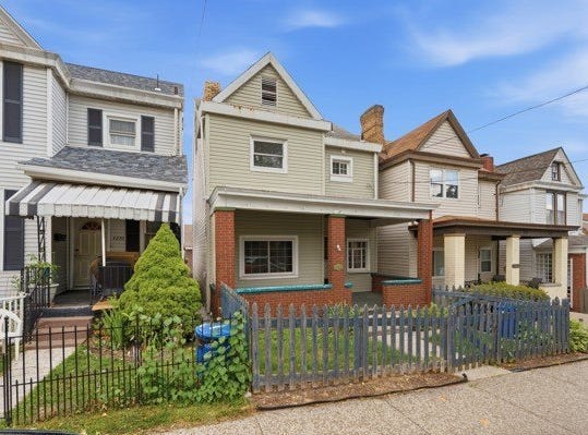 4218 Winterburn Avenue, Greenfield, PA 15207