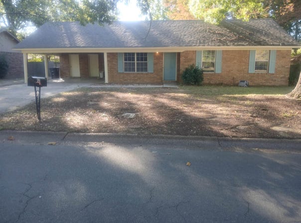 12 Barksdale Dr, Searcy, AR 72143