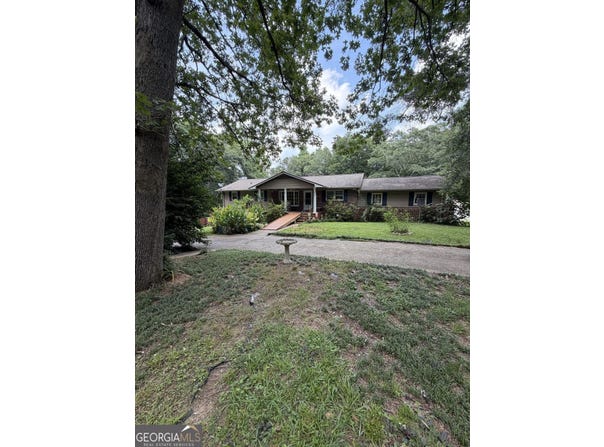 329 RIVERBEND Drive, Royston, GA 30662