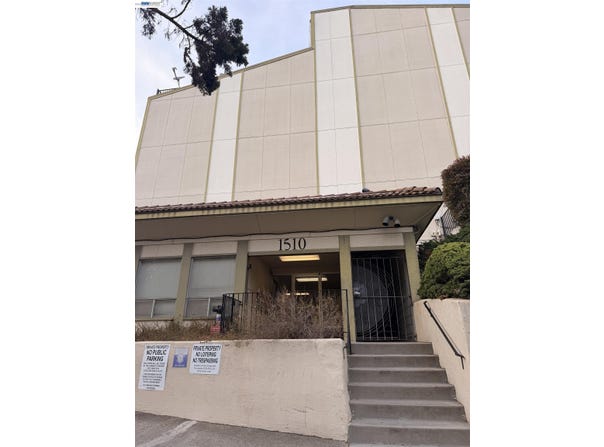 1510 E St, Hayward, CA 94541