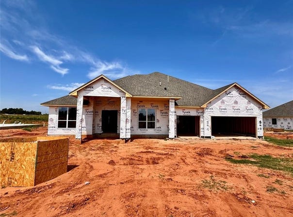 890 Davis Drive, Blanchard, OK 73010