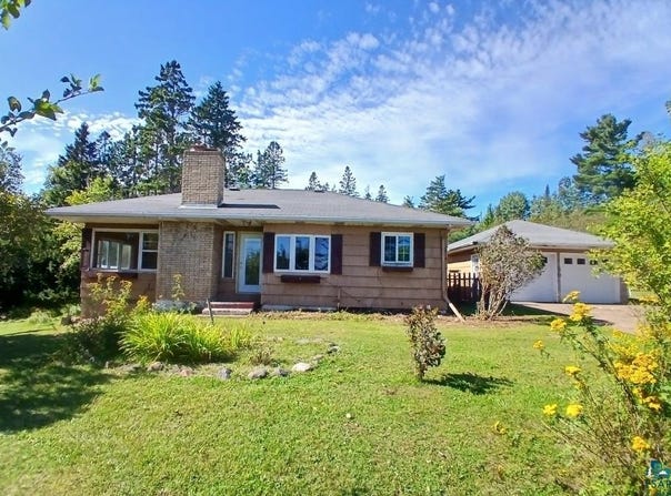 1055 Highway 61, Two Harbors, MN 55616
