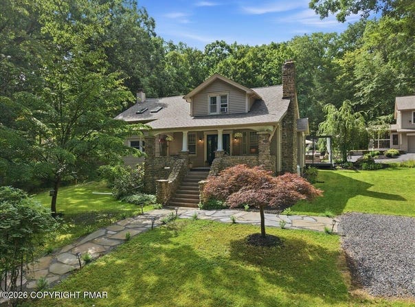 378 Babbling Brook Road, Scotrun, PA 18355