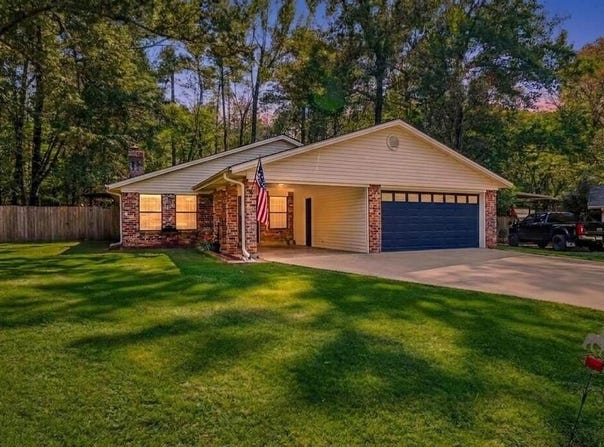 309 Echo Lane, Lufkin, TX 75904