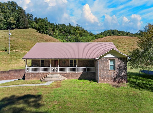 1417&1513 Sinks Road, Sneedville, TN 37869