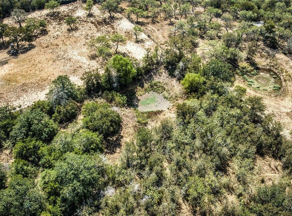 Dale. Ln, Dale, TX 78616