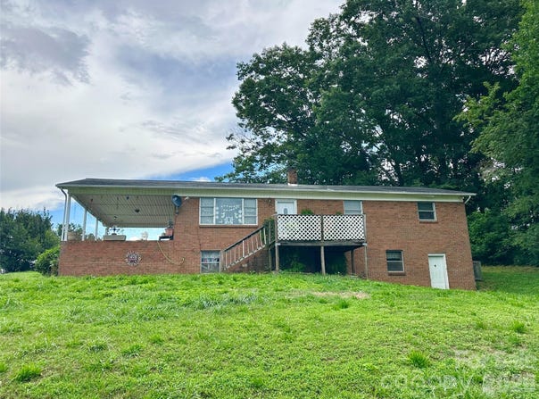 2687 Ellis Deal Avenue, Valdese, NC 28690