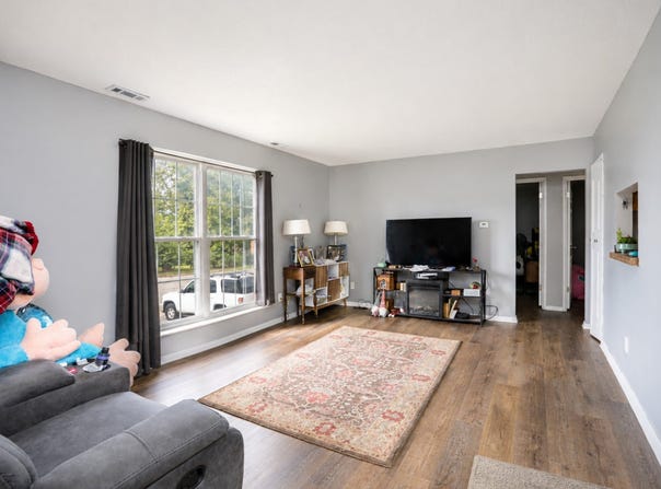 1100 E 6th Street, Des Moines, IA 50316