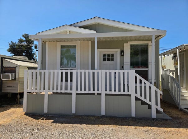 1369 E Main St, El Cajon, CA 92020