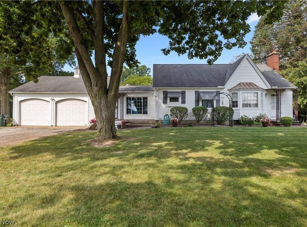 9988 W Ridge Road, Elyria, OH 44035