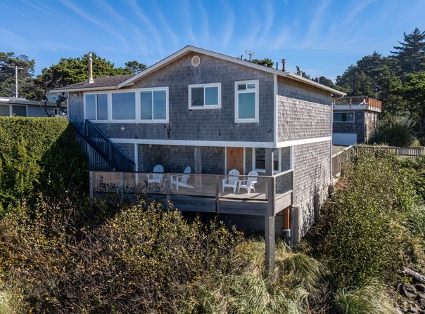7115 Neptune Avenue, Gleneden Beach, OR 97388