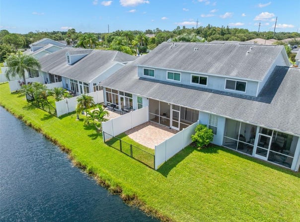 216 HEMINGWAY Drive, OLDSMAR, FL 34677