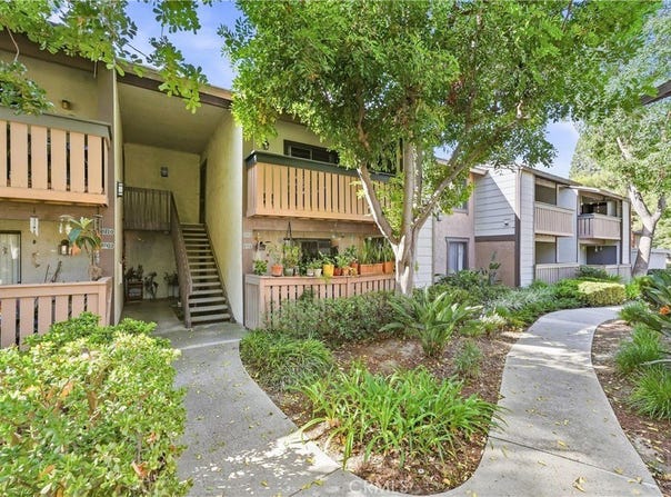 20702 El Toro Rd, Lake Forest, CA 92630