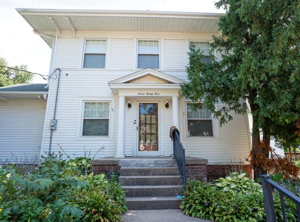 724 33rd St, Sioux City, IA 51104