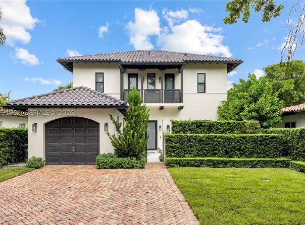 705 Madeira Ave, Coral Gables, FL 33134