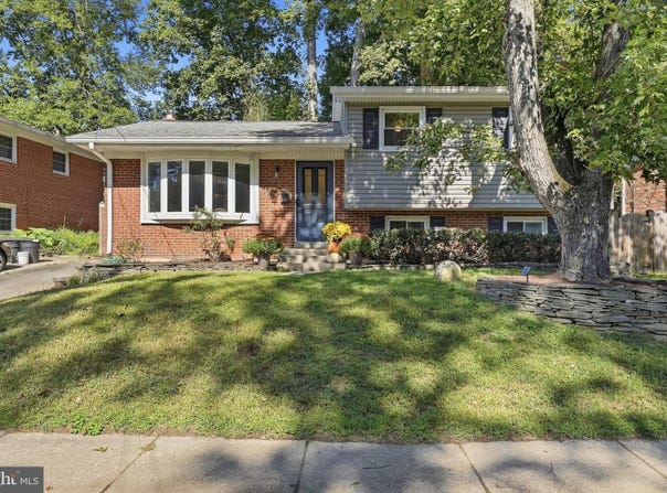 838 LOXFORD Terrace, SILVER SPRING, MD 20901