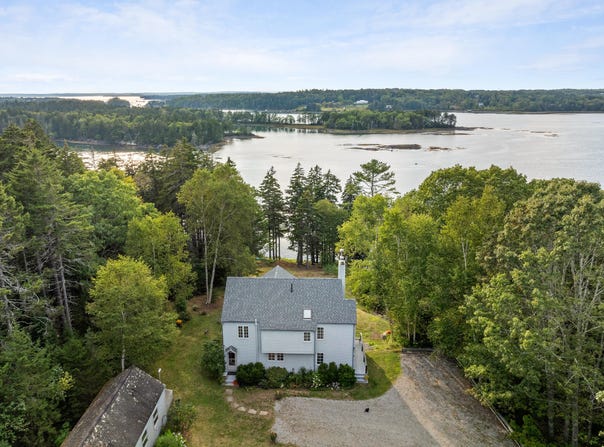 28 Orne Lane, Cushing, ME 04563