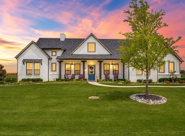 43 Ohanlon Drive, Van Alstyne, TX 75495