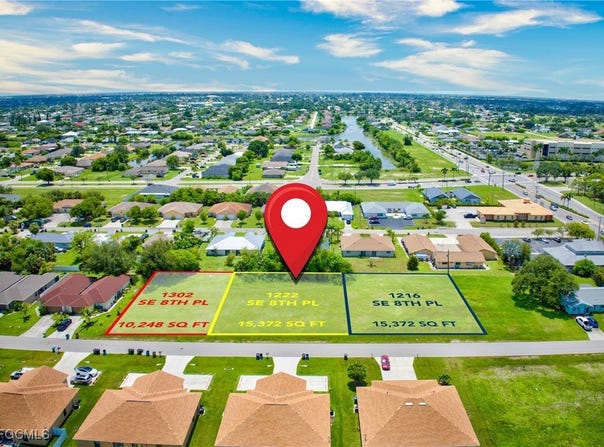 1216 SE 8th Place, Cape Coral, FL 33990