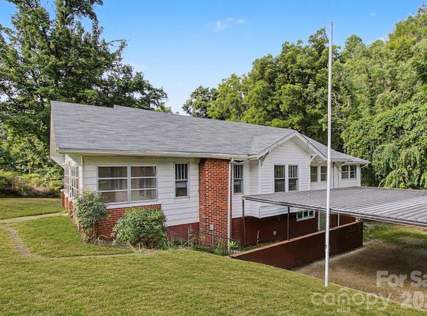 47 Stone Cottage Road, Mars Hill, NC 28754