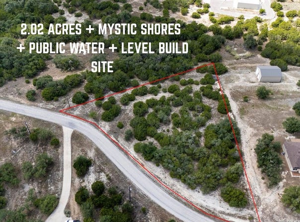 331 RIDGE PT, Spring Branch, TX 78070