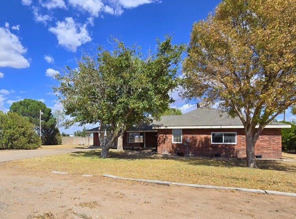 2740 County Rd C2000, Stanton, TX 79782