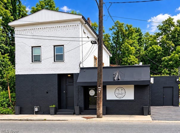 2920 Wilson Avenue, Campbell, OH 44405